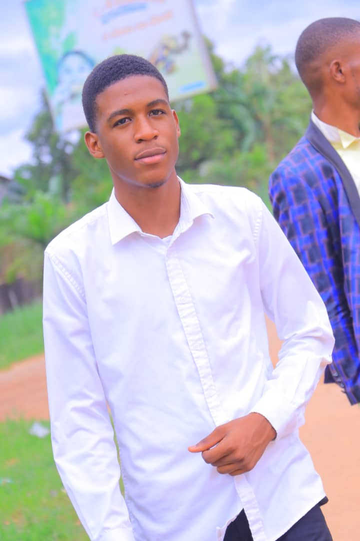 100 miles euro a été ramasser a tchibanga 